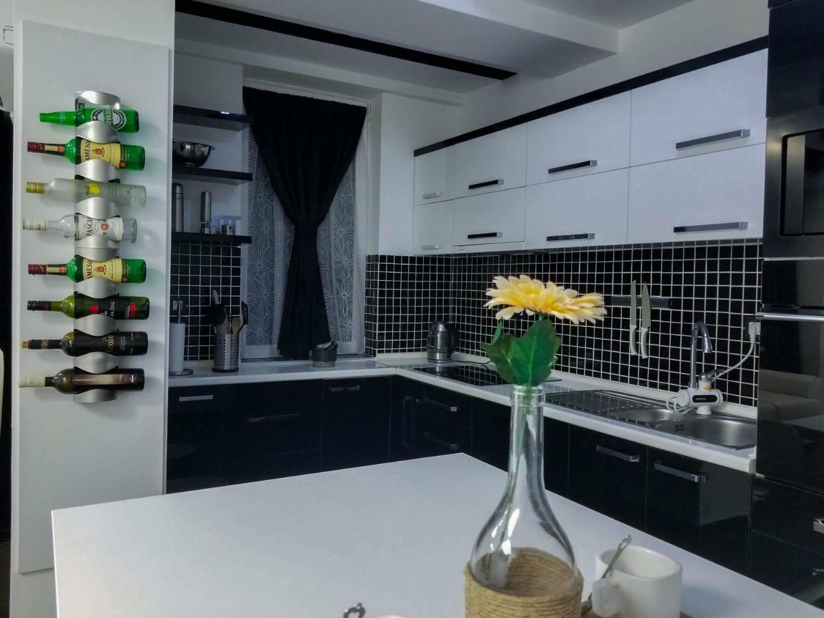Sky Apartments Special Strumica Zewnętrze zdjęcie