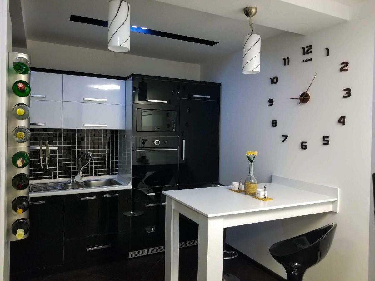 Sky Apartments Special Strumica Zewnętrze zdjęcie